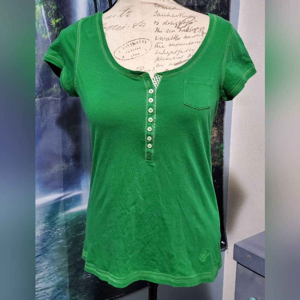 Ralph Lauren womens size small green fitted Tee